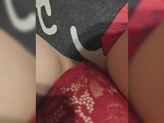 Kiskis-s live cam on BongaCams