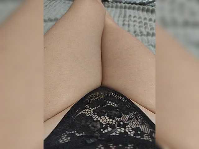 Kiskis-s's BongaCams show and profile