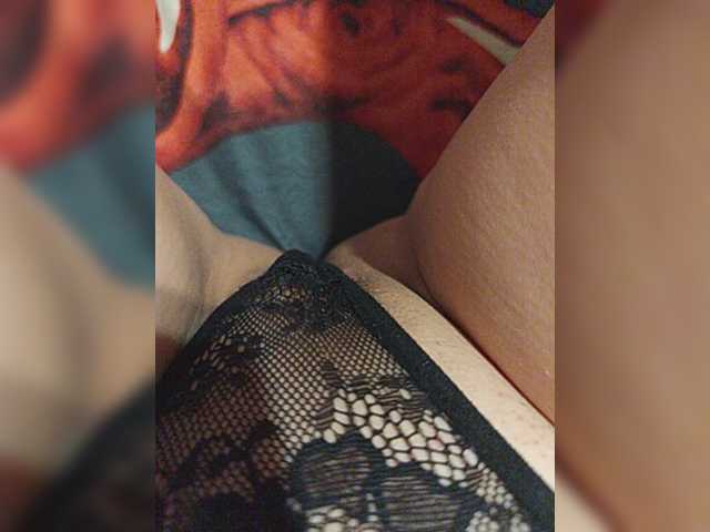 Kiskis-s live cam on BongaCams
