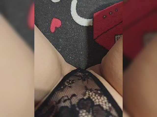 Kiskis-s live cam on BongaCams