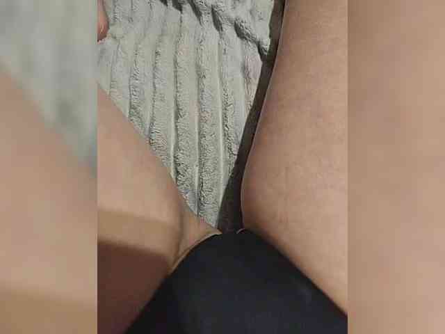 Kiskis-s Live Webcam on BongaCams