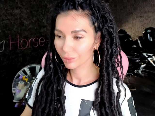 -BABAYAGA- live cam on BongaCams