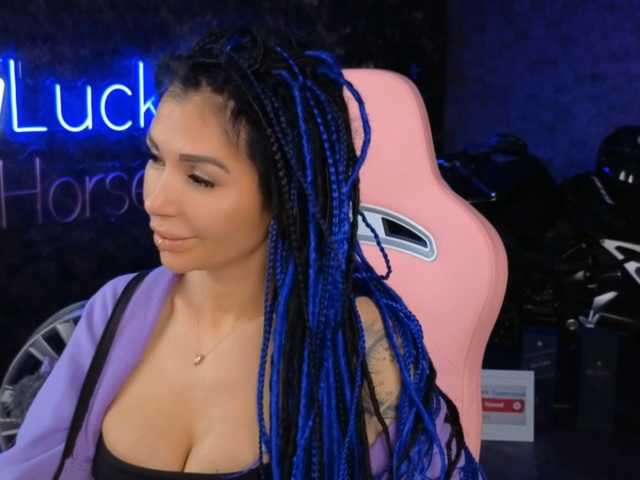 -BABAYAGA- live cam preview