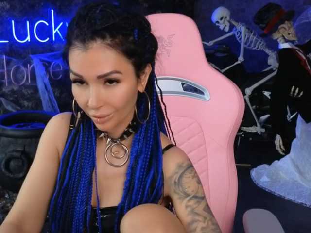 -BABAYAGA- live cam on BongaCams