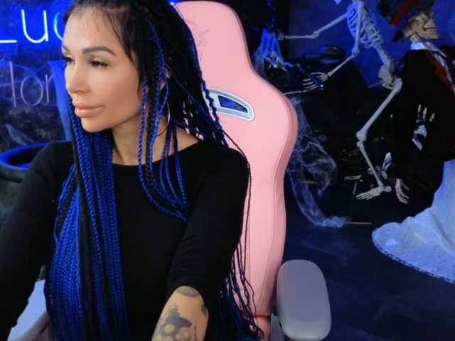 -BABAYAGA- live cam on BongaCams
