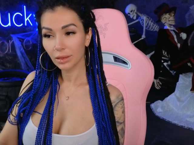 -BABAYAGA- live cam on BongaCams