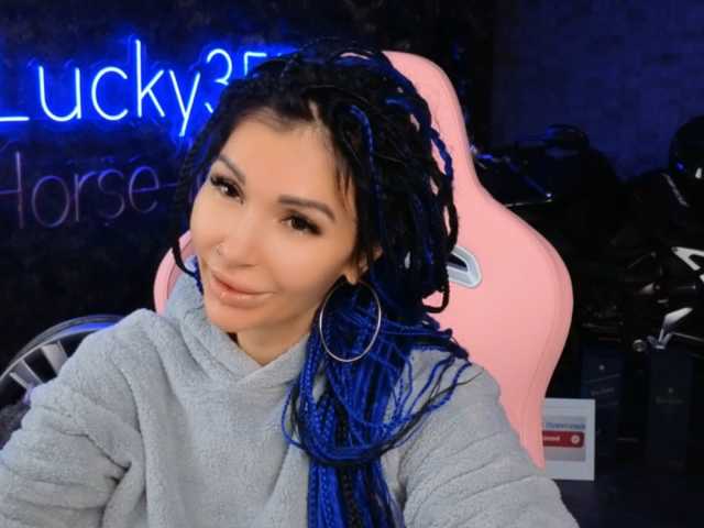 -BABAYAGA- live cam on BongaCams