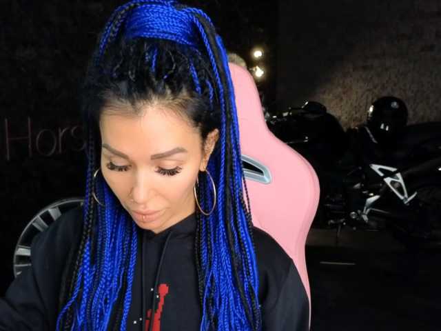-BABAYAGA- live cam on BongaCams