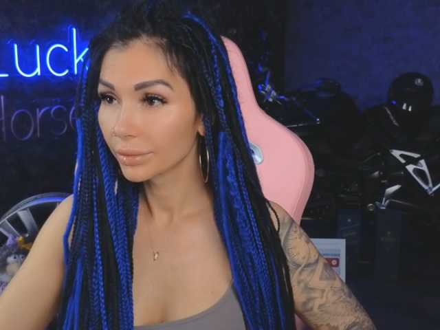 -BABAYAGA- live cam on BongaCams