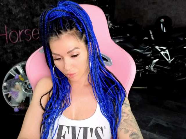 -BABAYAGA- live cam on BongaCams