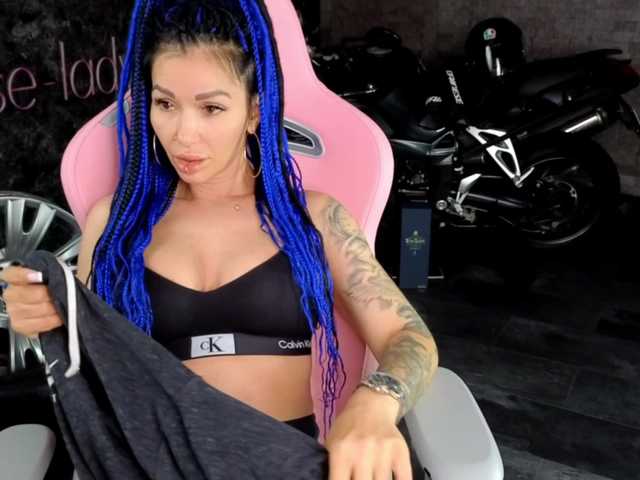 -BABAYAGA- live cam on BongaCams