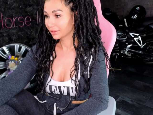 -BABAYAGA- live cam on BongaCams