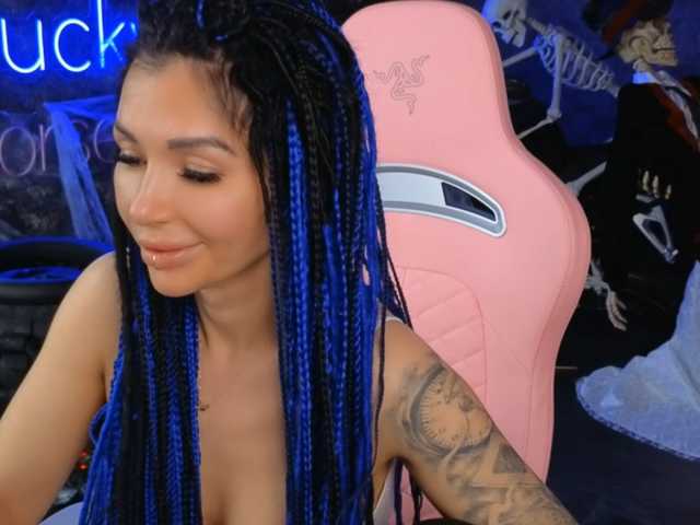 -BABAYAGA- live cam on BongaCams