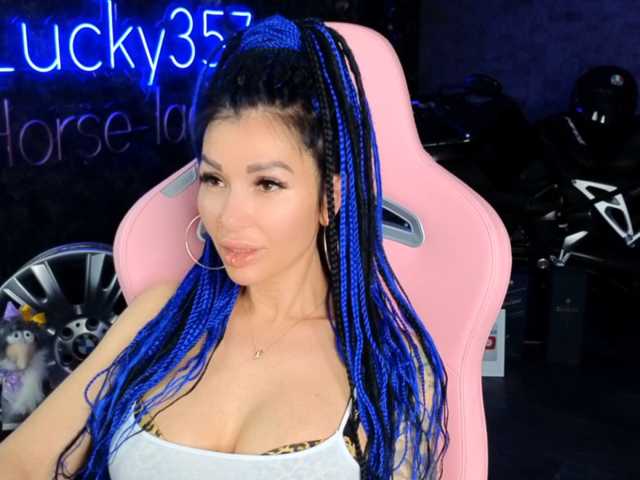 -BABAYAGA- live cam on BongaCams