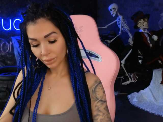 -BABAYAGA- live cam on BongaCams