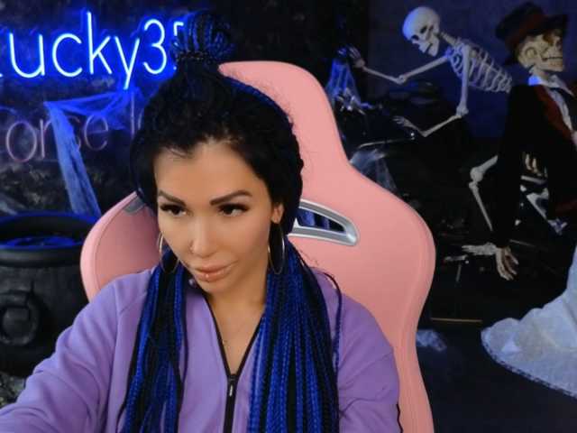 -BABAYAGA- live cam on BongaCams