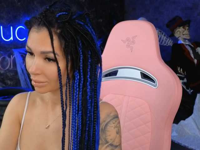 -BABAYAGA- live cam on BongaCams