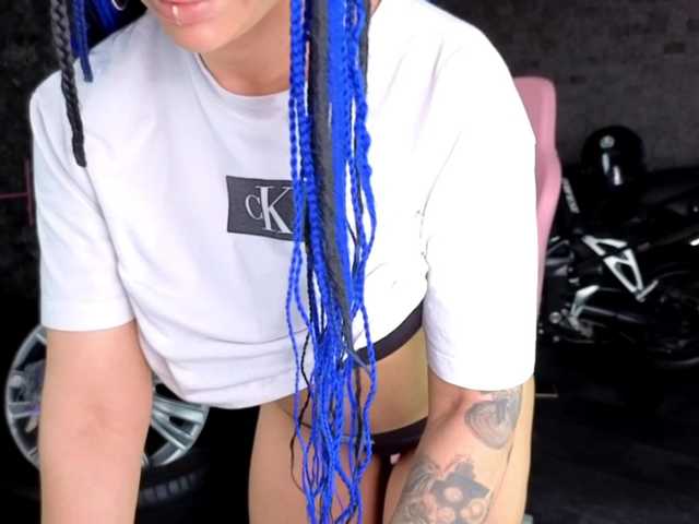 -BABAYAGA- live cam on BongaCams