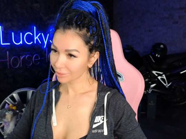 -BABAYAGA- live cam on BongaCams