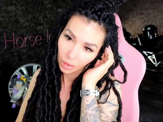 -BABAYAGA- live cam on BongaCams