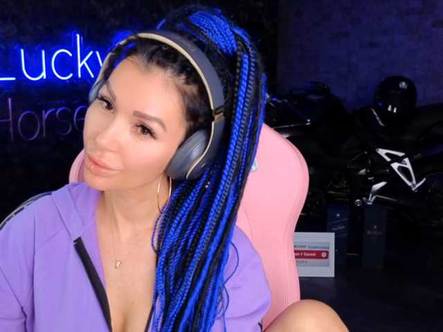-BABAYAGA- live cam on BongaCams