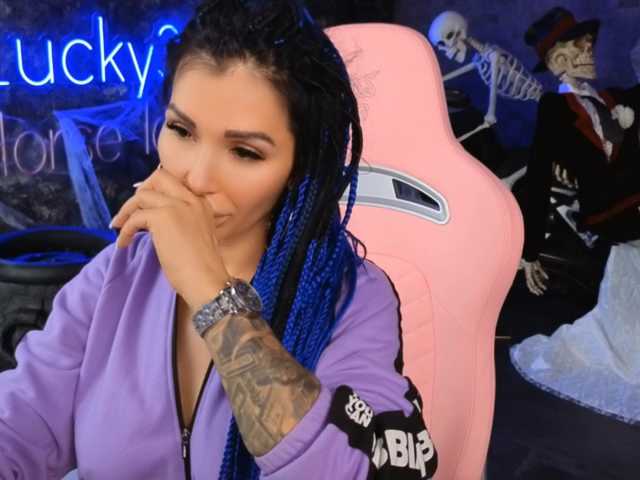 -BABAYAGA- live cam on BongaCams