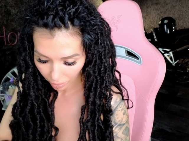 -BABAYAGA- live webcam show