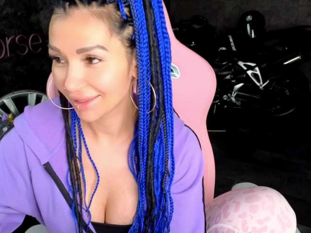 -BABAYAGA- live cam on BongaCams