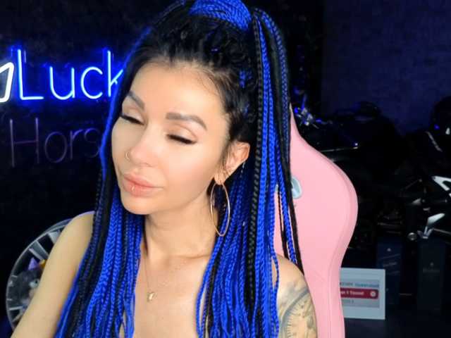 -BABAYAGA- live cam on BongaCams