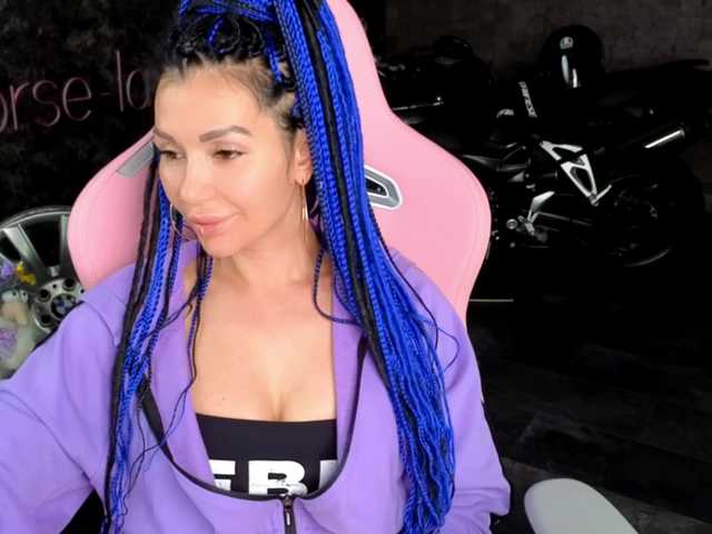 -BABAYAGA- live cam on BongaCams