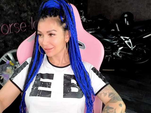 -BABAYAGA- live cam on BongaCams