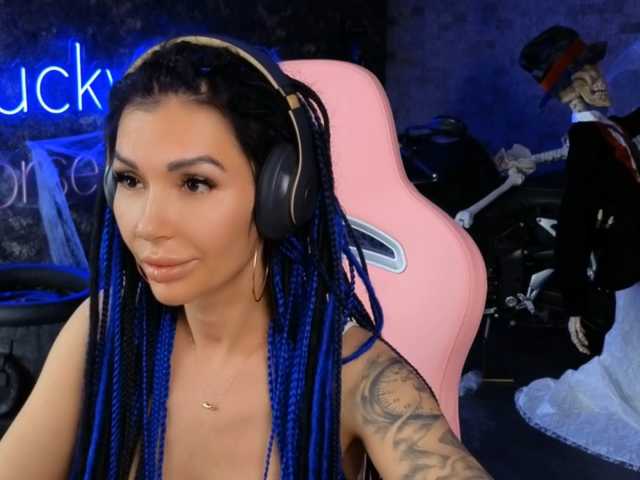 -BABAYAGA- live cam on BongaCams