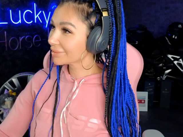 -BABAYAGA- live cam on BongaCams
