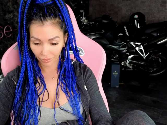 -BABAYAGA- live cam on BongaCams