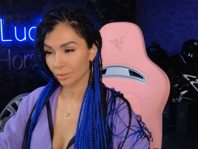 -BABAYAGA- live cam on BongaCams