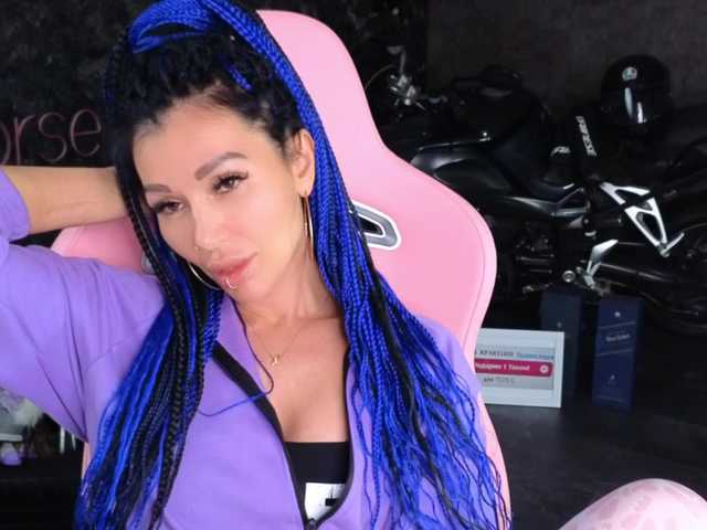 -BABAYAGA- live cam preview