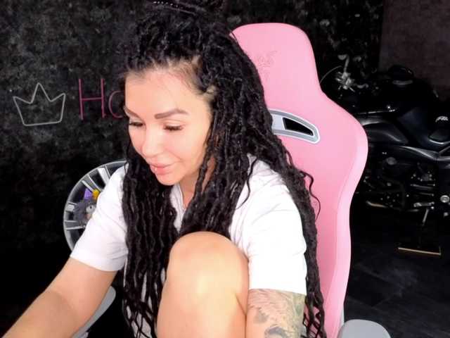 -BABAYAGA- live cam on BongaCams