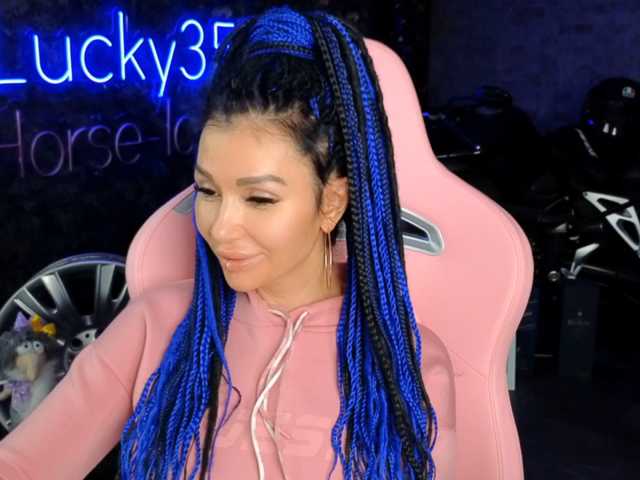 -BABAYAGA- live cam on BongaCams