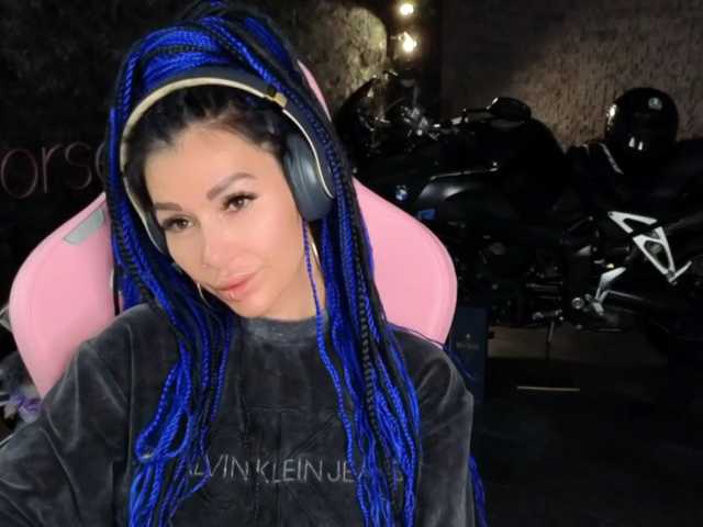 -BABAYAGA- live cam on BongaCams