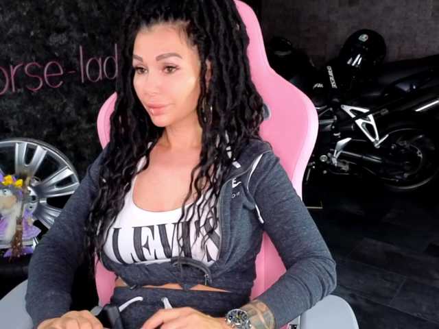 -BABAYAGA- live cam on BongaCams