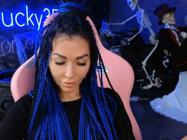 -BABAYAGA- live cam on BongaCams