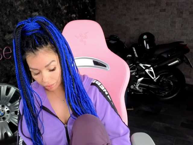 -BABAYAGA- live cam on BongaCams
