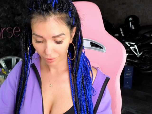 -BABAYAGA- live cam on BongaCams