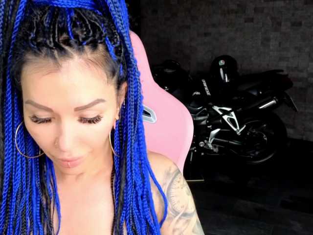 -BABAYAGA- live cam on BongaCams