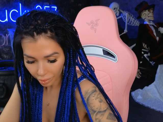 -BABAYAGA- live cam on BongaCams