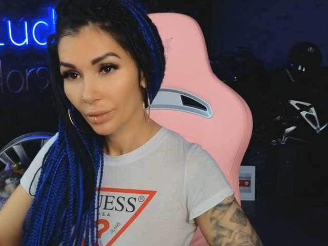 -BABAYAGA- live cam on BongaCams