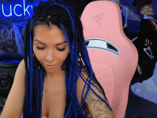 -BABAYAGA- live cam on BongaCams