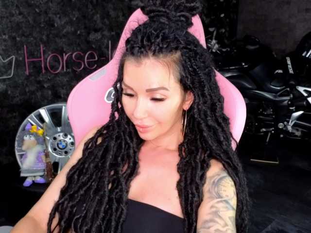 -BABAYAGA- live cam on BongaCams
