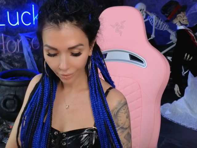 -BABAYAGA- live cam on BongaCams