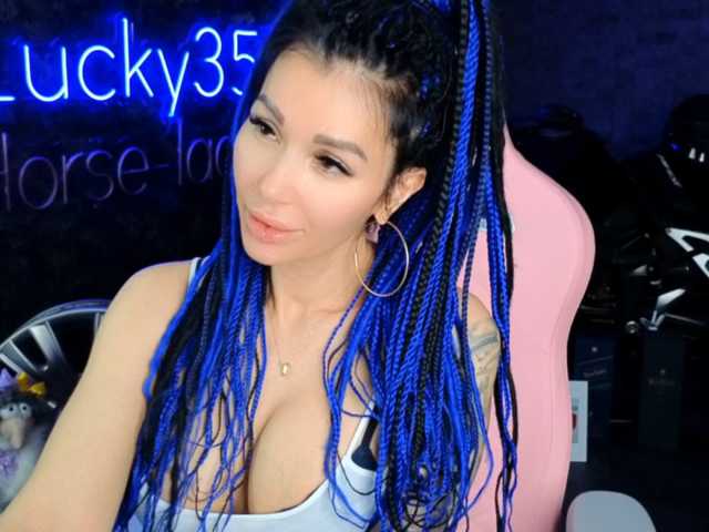 -BABAYAGA- live cam on BongaCams